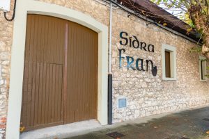 Entrada del llagar de sidra Fran