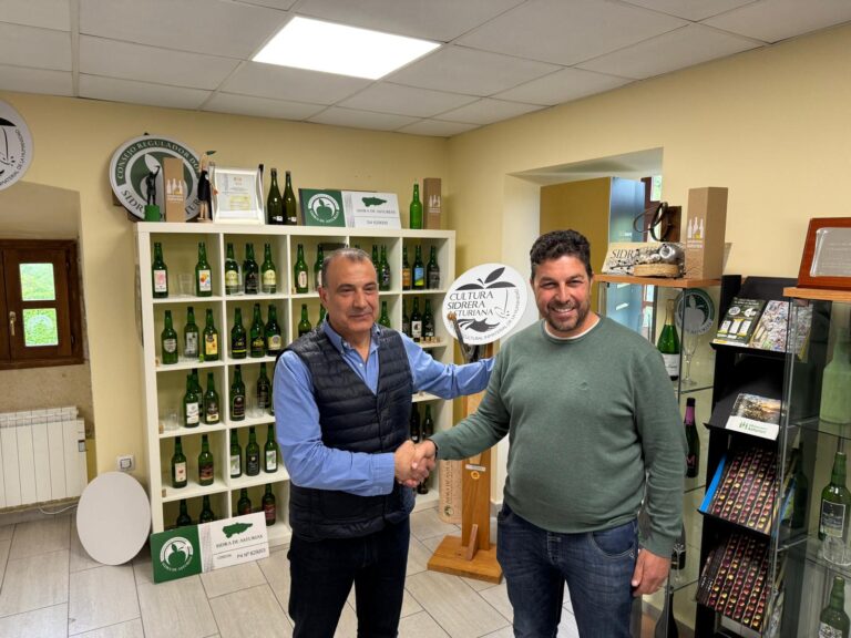 Presidente y Vicepresidente Sidra de Asturias